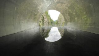 【レビュー】清津峡渓谷トンネル（Tunnel of Light）〜人生で一度は行ってほしい日本三大峡谷〜【大地の芸術祭】